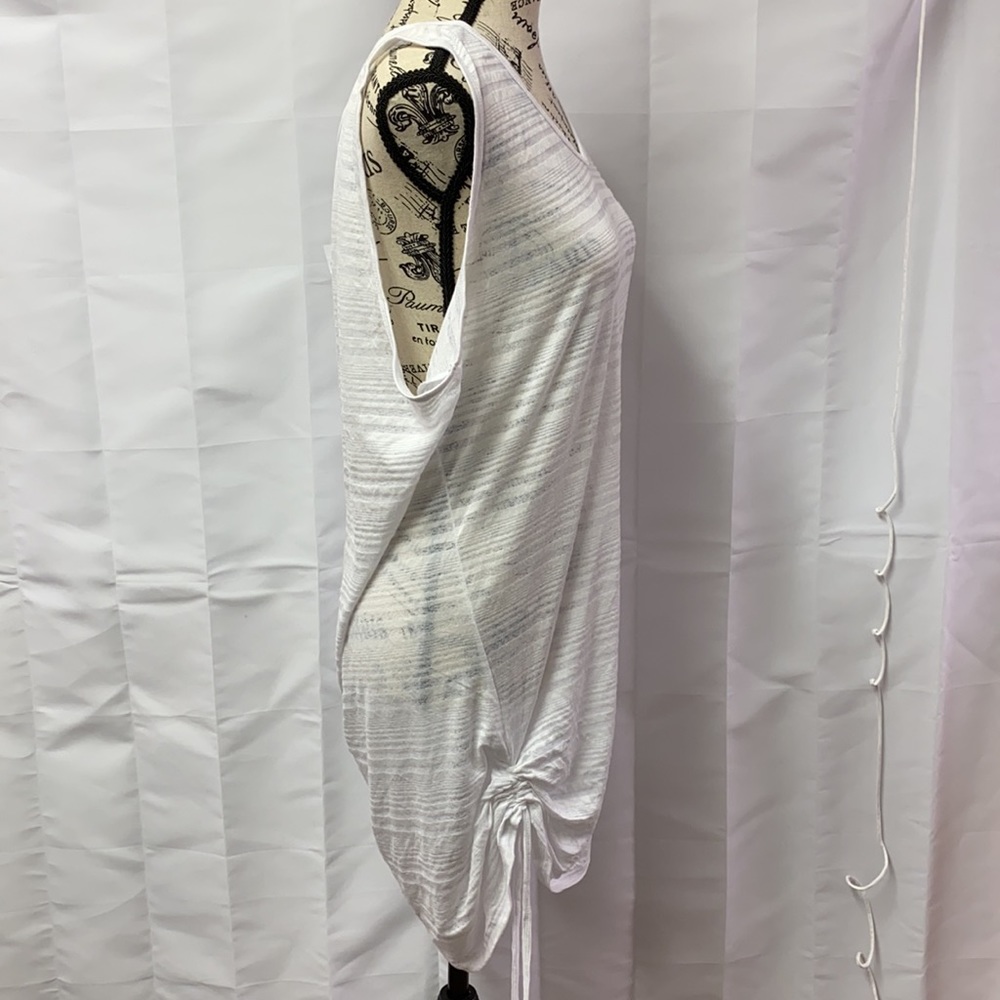 Women’s Beach Coverup - Picture 2 of 3
